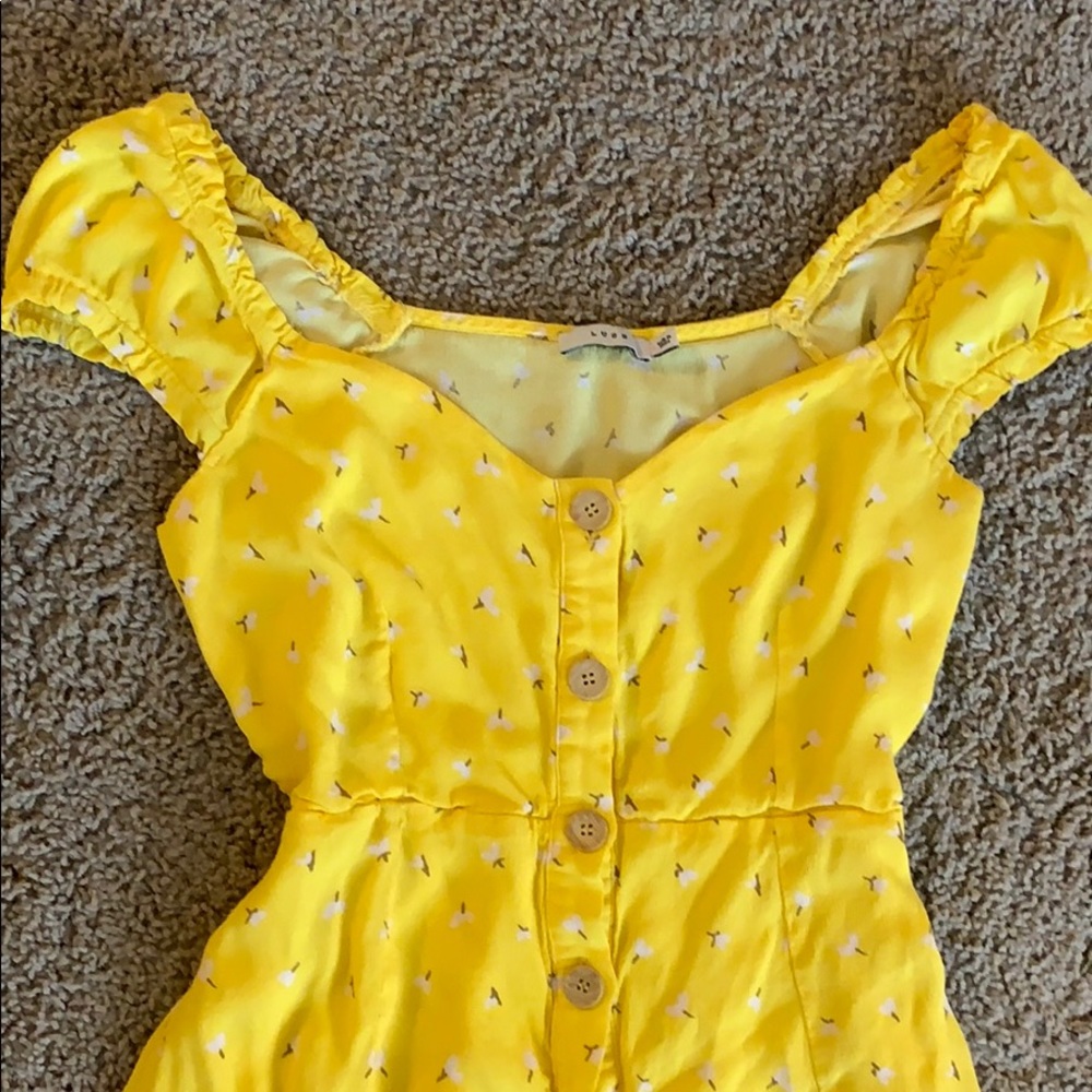 Dress - Picture 2 of 3